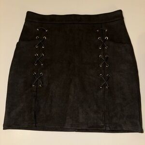 Women’s Black Faux Suede Mini Skirt Size L Lace Up Front Zipper Back